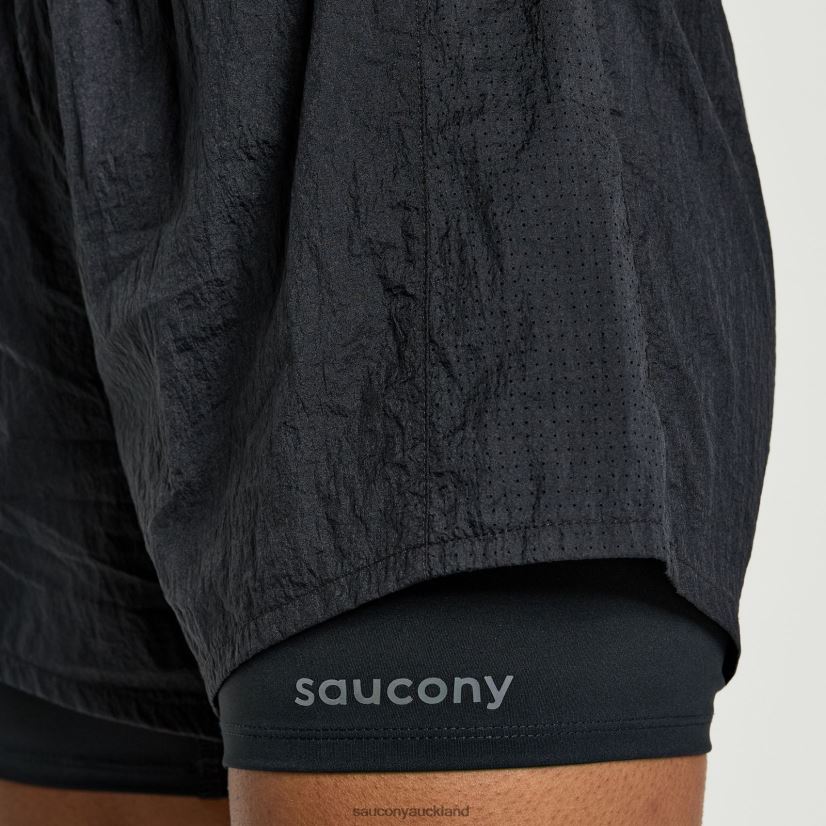 Elevate 4 2-in-1 Short Saucony Women RH86VR822Black