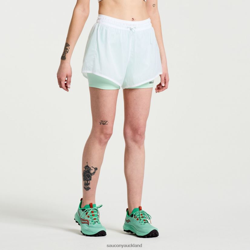 Elevate 4 2-in-1 Short Saucony Women RH86VR824White